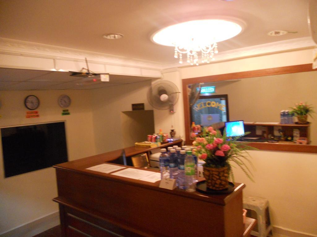 Hotel Royal Palm Kuala Lumpur Exteriör bild